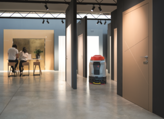 Evolution in professional cleaning Comac Selfy
